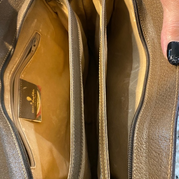 Authentic Vintage Gucci Clutch - Picture 6 of 7